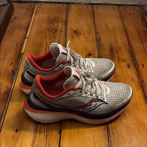 Saucony endorphin speed 3